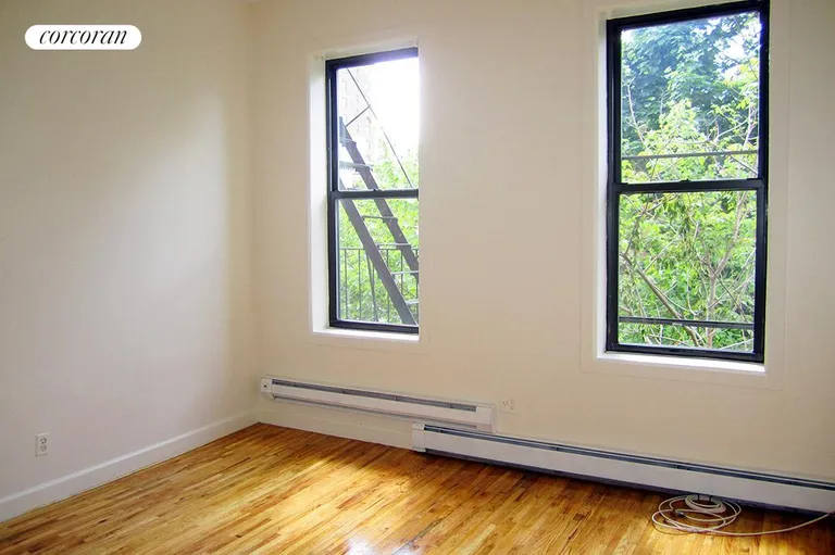 New York City Real Estate | View 54 Cumberland Street, 2R | 2 Beds, 1 Bath | View 1