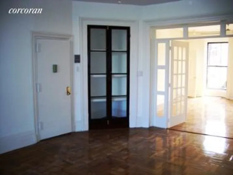 New York City Real Estate | View 417 Grand Street, 2 | room 5 | View 6