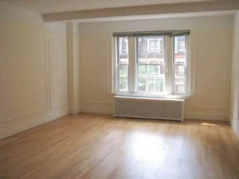 New York City Real Estate | View 21 West 86th Street, 504 | 1 Bed, 1 Bath | View 1
