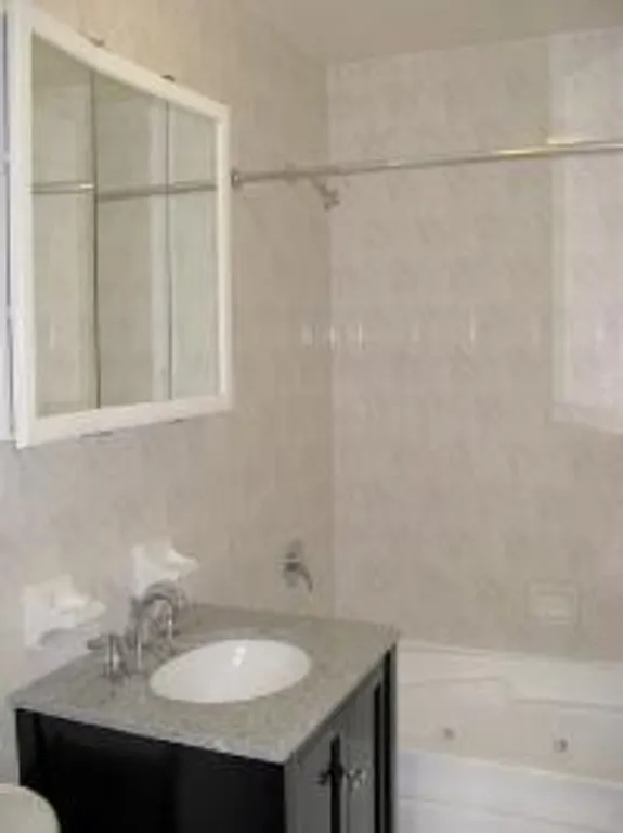 New York City Real Estate | View 21 West 86th Street, 504 | room 2 | View 3