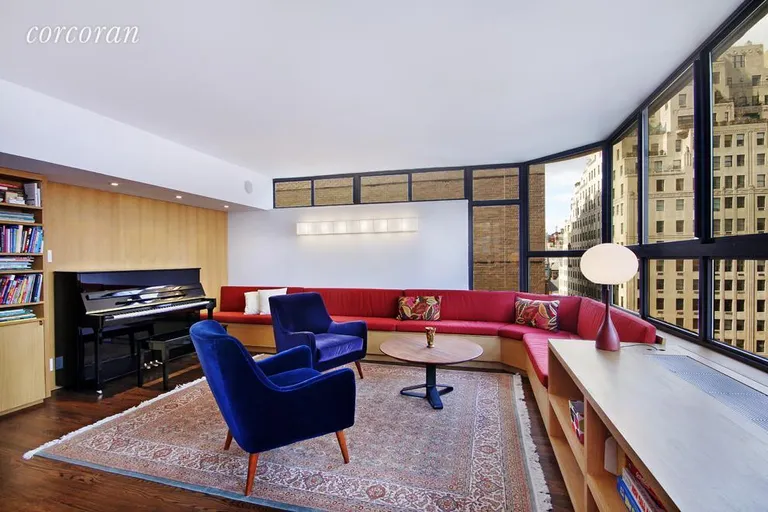 New York City Real Estate | View 110 East 71st Street, 6FL | 2 Beds, 2 Baths | View 1