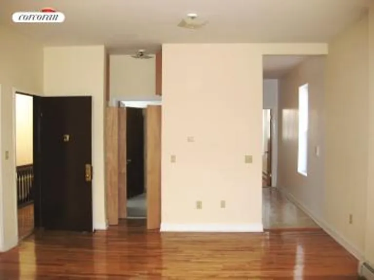 New York City Real Estate | View 743 Greene Avenue, 3 | room 7 | View 8