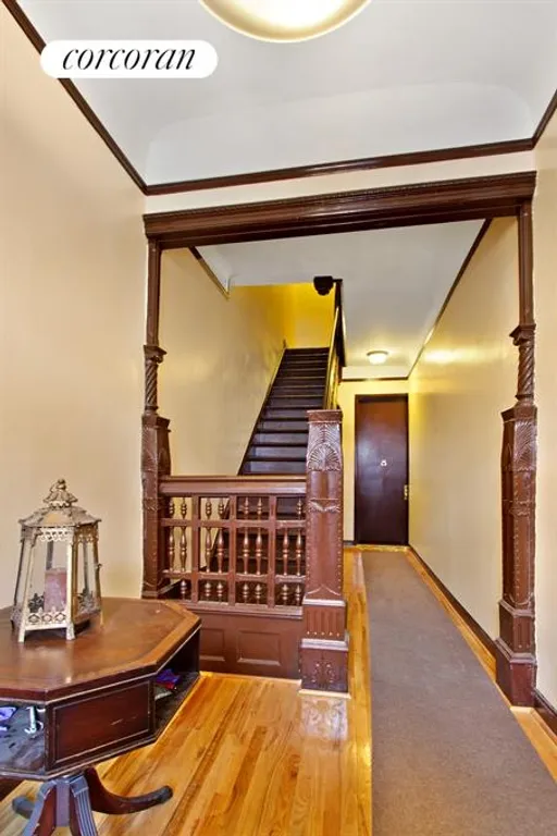 New York City Real Estate | View 743 Greene Avenue, 3 | Entryway | View 6