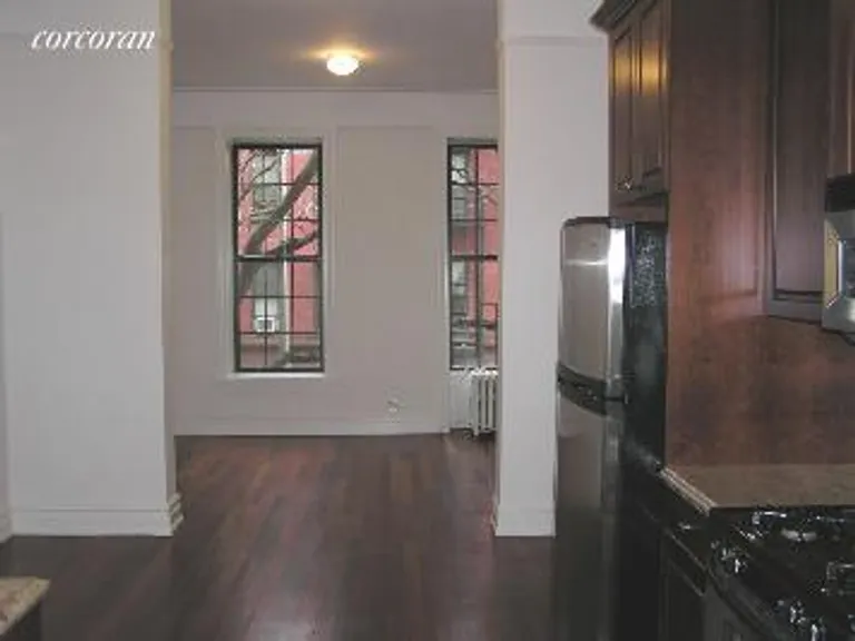 New York City Real Estate | View 155 East 85th Street, 21 | room 4 | View 5