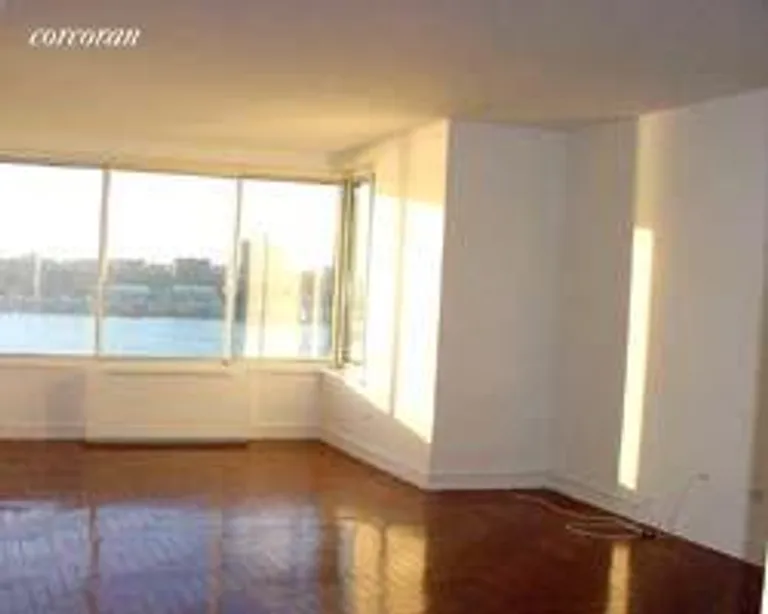 New York City Real Estate | View 200 Riverside Boulevard, 10M | 2 Beds, 2 Baths | View 1