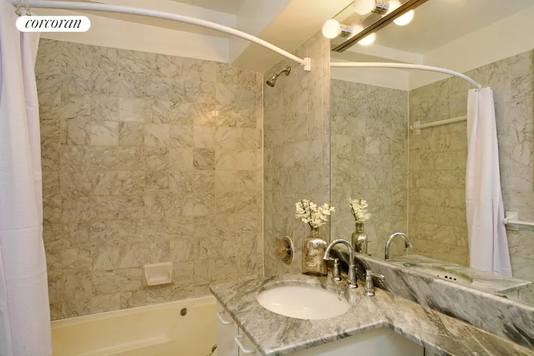 New York City Real Estate | View 225 East 57th Street, 10Q | Bathroom | View 7