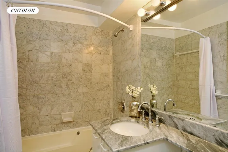 New York City Real Estate | View 225 East 57th Street, 10Q | Bathroom | View 4