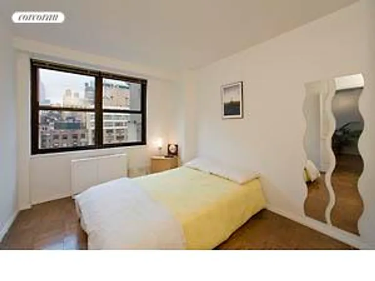 New York City Real Estate | View 7 East 14th Street, 1102 | room 1 | View 2