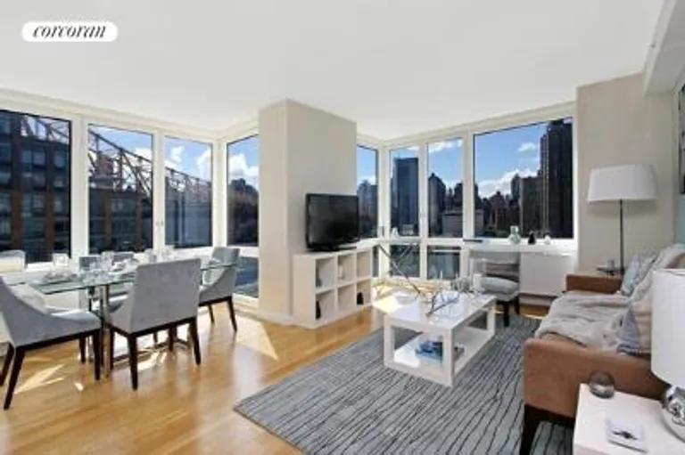 New York City Real Estate | View 415 Main Street, 12F | 2 Beds, 2 Baths | View 1