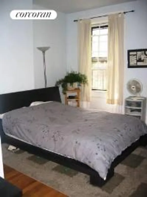 New York City Real Estate | View 42 Willow Street, 1 | room 2 | View 3