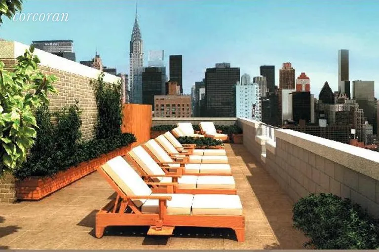 New York City Real Estate | View 290 Third Avenue, 17E | 1 Bath | View 1