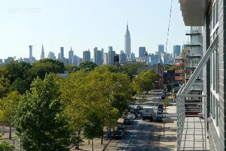 New York City Real Estate | View 450 Manhattan Avenue, 5A | room 5 | View 6