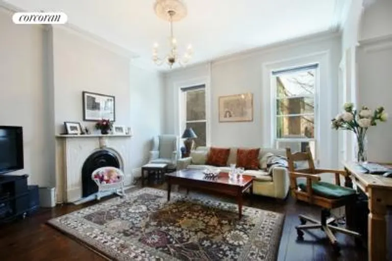 New York City Real Estate | View 291 Hoyt Street, HOUSE | room 3 | View 4