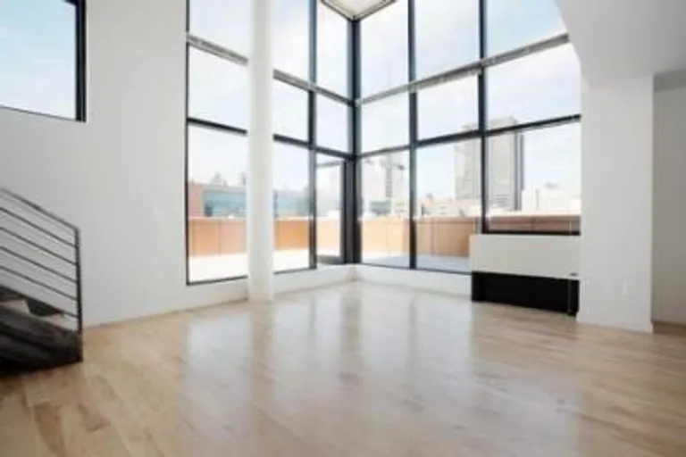 New York City Real Estate | View 1595 Lexington Avenue, 8E | room 1 | View 2