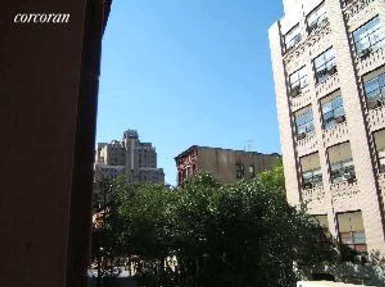 New York City Real Estate | View 350 West 50th Street, 2V | room 8 | View 9