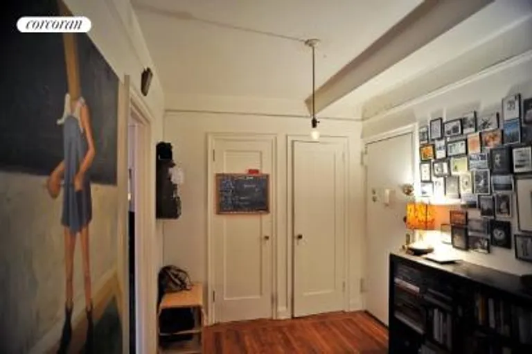 New York City Real Estate | View 101 Lafayette Avenue, 2D | Foyer | View 5
