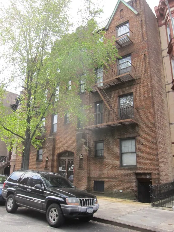 New York City Real Estate | View 558 11th Street, 3C | 1 Bed, 1 Bath | View 1