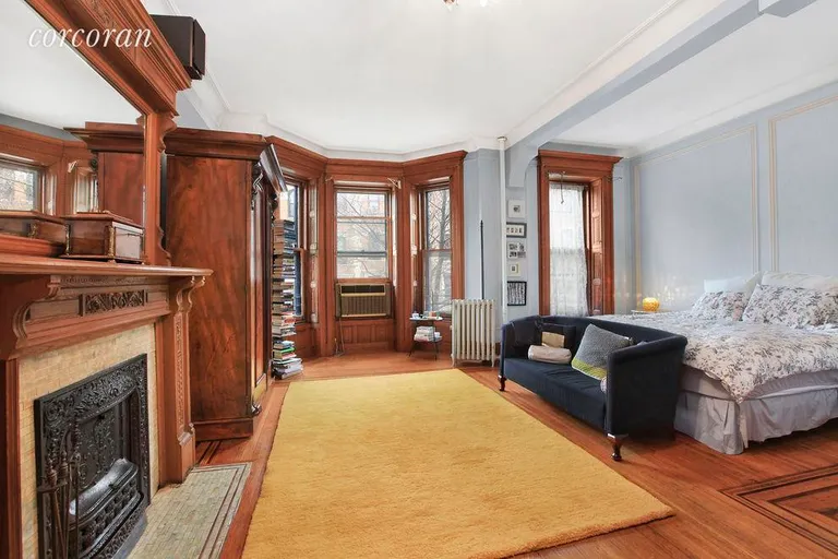 New York City Real Estate | View 260 Garfield Place, TRIPLEX | Master bedroom with dressing room | View 4
