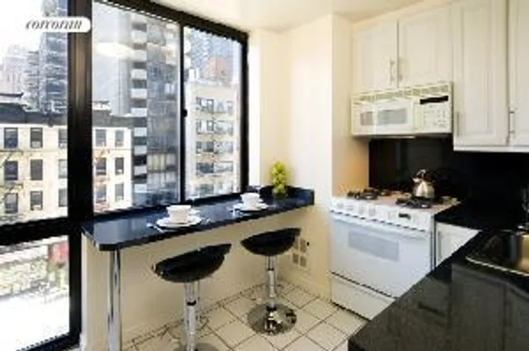 New York City Real Estate | View 255 East 49th Street, 6D | room 3 | View 4