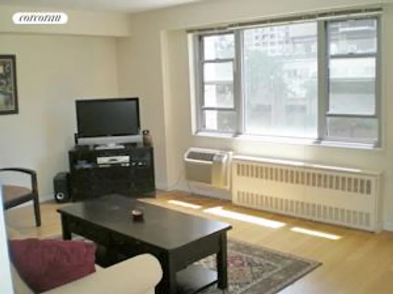 New York City Real Estate | View 100 West 93rd Street, 3B | room 1 | View 2