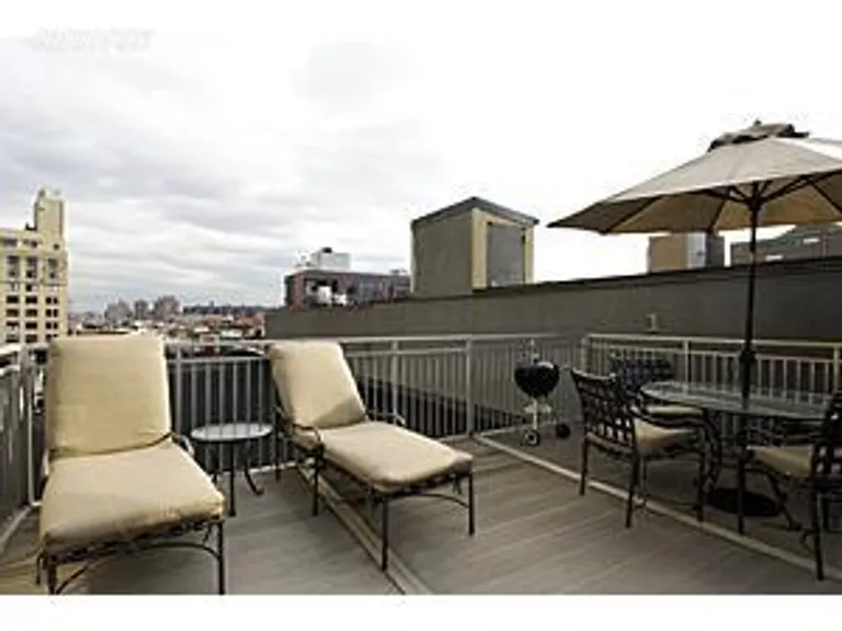 New York City Real Estate | View 514 Broadway, PH6G | 1 Bed, 2 Baths | View 1