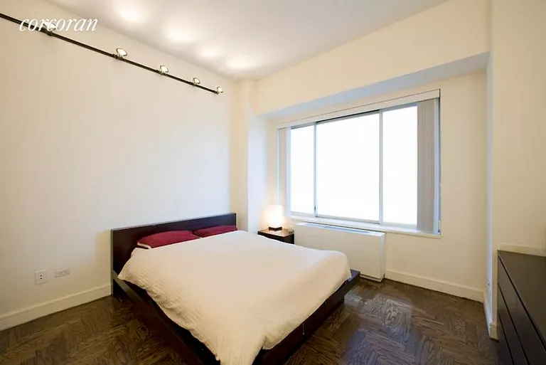 New York City Real Estate | View 200 Riverside Boulevard, 4I | room 1 | View 2