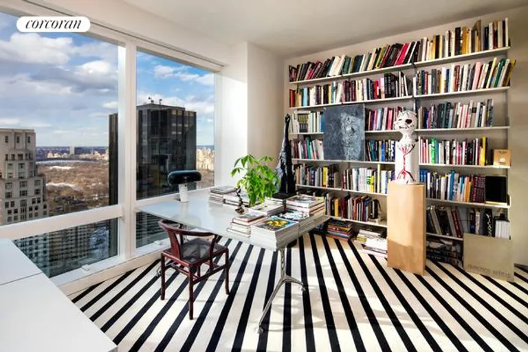New York City Real Estate | View 25 Columbus Circle, 66A | room 5 | View 6