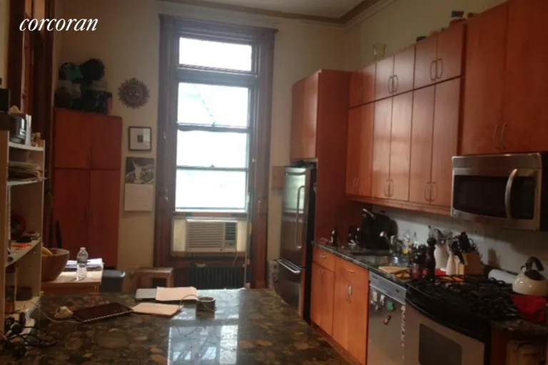 New York City Real Estate | View 218 Saint Johns Place, 1 | room 4 | View 5
