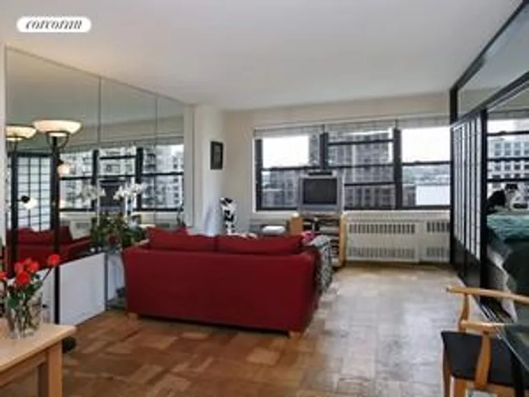 New York City Real Estate | View 185 West End Avenue, 18B | 1 Bath | View 1