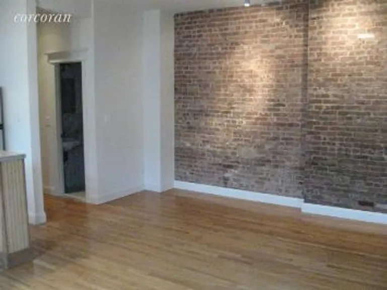 New York City Real Estate | View 193 Meserole Avenue, 2-R | room 3 | View 4
