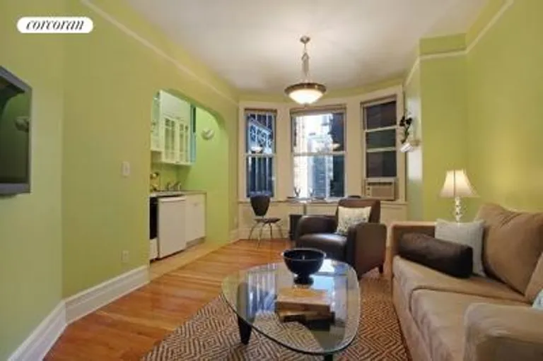 New York City Real Estate | View 300 West 109th Street, 7L | room 1 | View 2