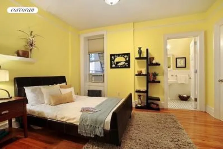 New York City Real Estate | View 300 West 109th Street, 7L | room 2 | View 3