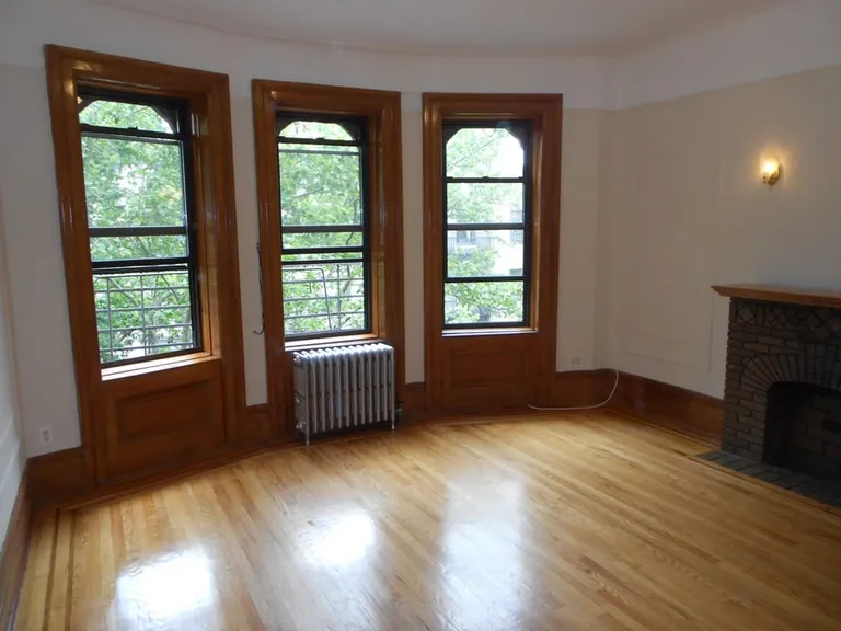New York City Real Estate | View 812 8th Avenue, 4A | 1 Bed, 1 Bath | View 1
