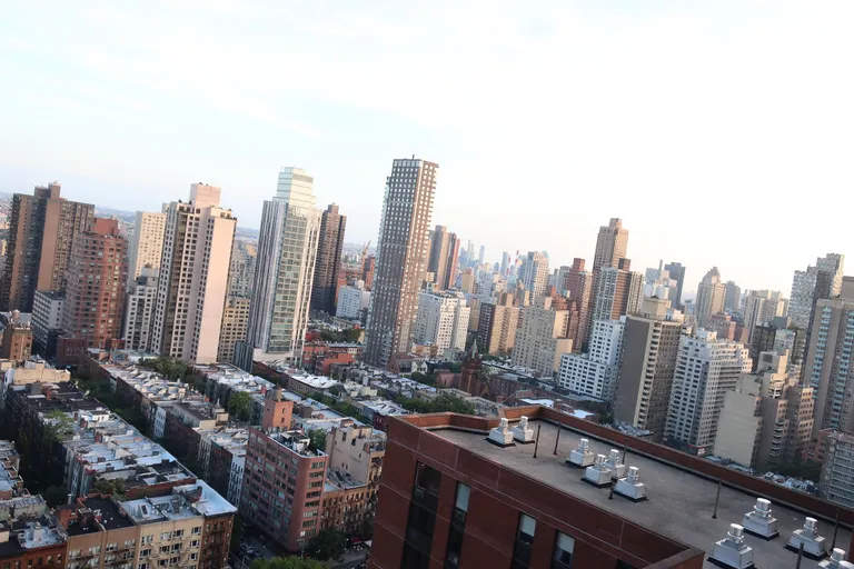 New York City Real Estate | View 255 East 49th Street, 3C | room 4 | View 5