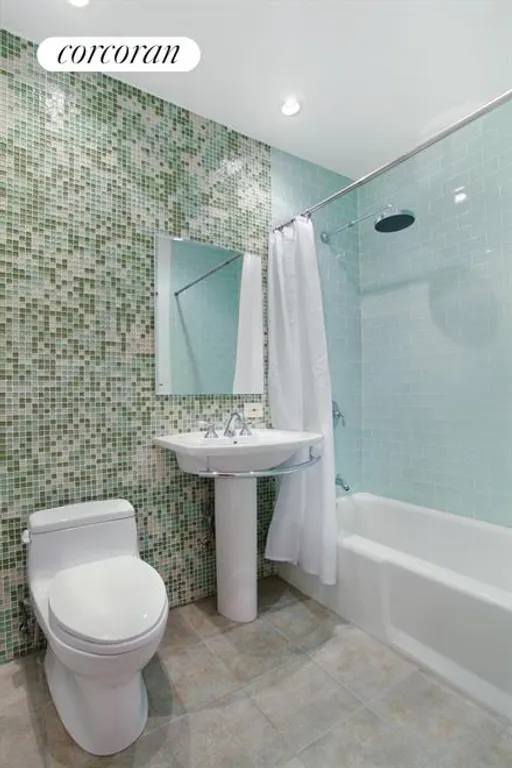 New York City Real Estate | View 58 West 58th Street, 4E | Bathroom | View 4
