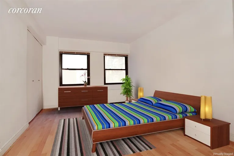 New York City Real Estate | View 58 West 58th Street, 4E | Bedroom | View 2
