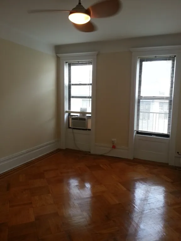 New York City Real Estate | View 547 4th Street, 1L | room 7 | View 8