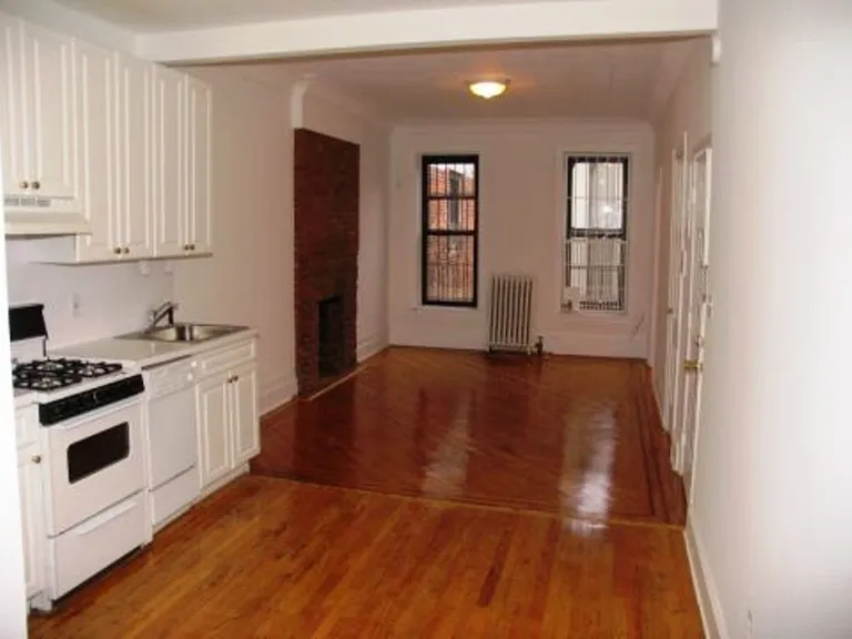 New York City Real Estate | View 131 7th Avenue, 4 | room 3 | View 4