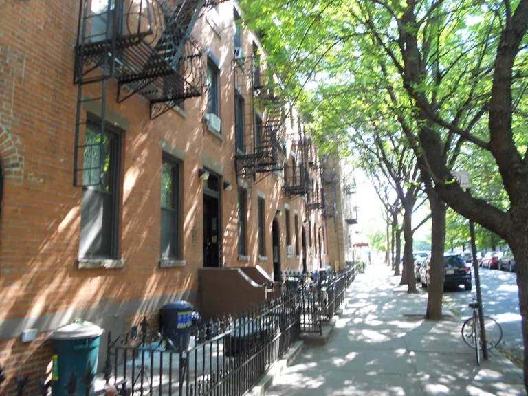 New York City Real Estate | View 411 14th Street, 3R | 1 Bed, 1 Bath | View 1
