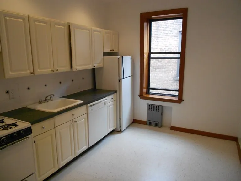 New York City Real Estate | View 505 12th Street, 4B | 2 Beds, 1 Bath | View 1