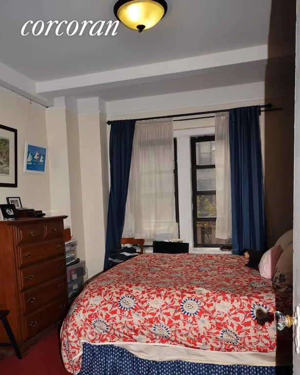 New York City Real Estate | View 133 West 71st Street, 4B | room 1 | View 2