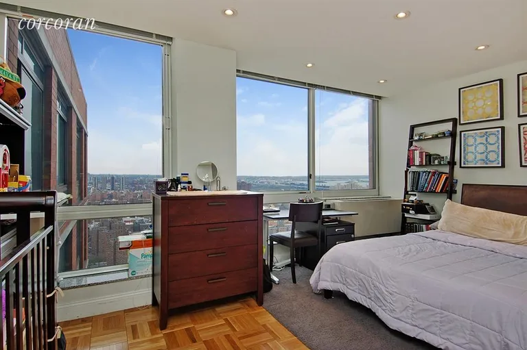 New York City Real Estate | View 215-217 East 96th Street, PHA | Bedroom | View 7