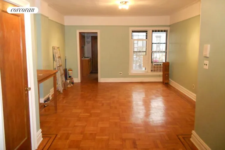 New York City Real Estate | View 133 7th Avenue, 2 | room 3 | View 4