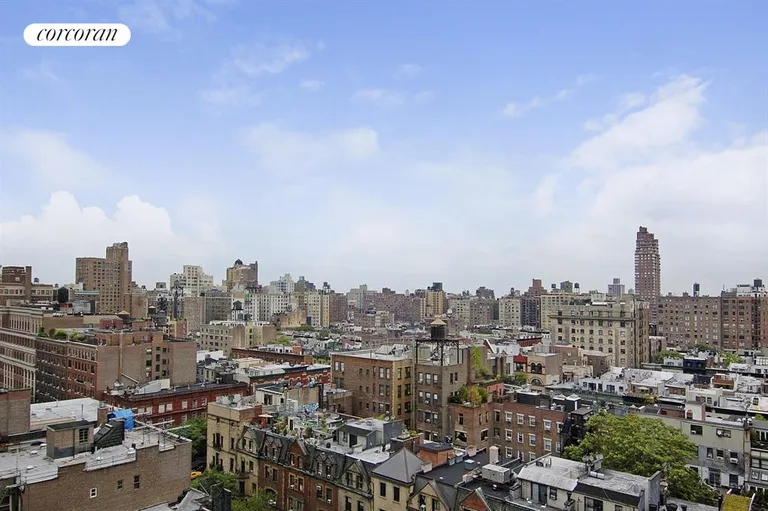New York City Real Estate | View 27 West 72nd Street, 1509 | Panoramic skyline views! | View 5