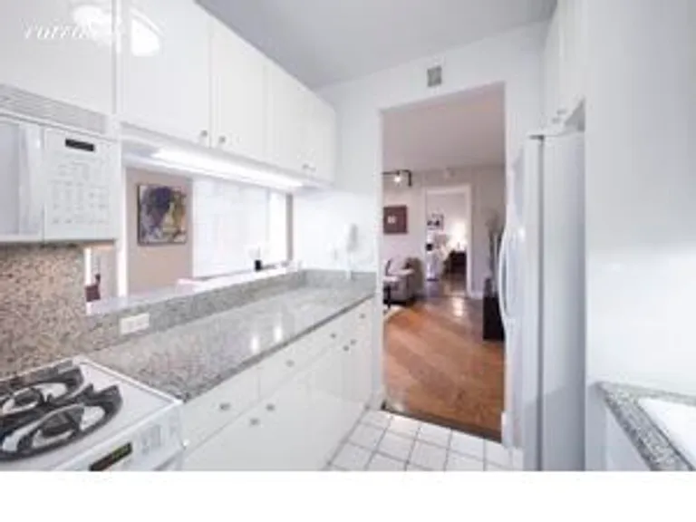 New York City Real Estate | View 200 Riverside Boulevard, 3G | room 2 | View 3