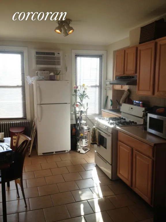 New York City Real Estate | View 322 19th Street, 2 | 1.5 Beds, 1 Bath | View 1