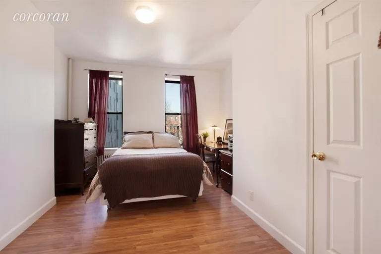 New York City Real Estate | View 595 President Street, 2R | Bedroom | View 15