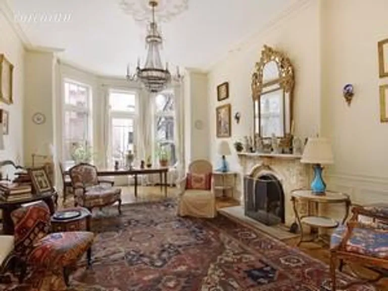 New York City Real Estate | View 281 Henry Street | 6 Beds, 4 Baths | View 1
