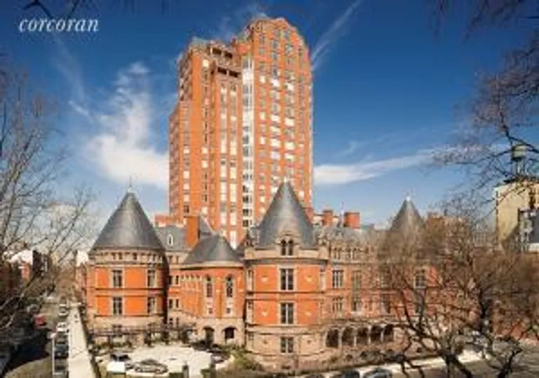 New York City Real Estate | View 455 Central Park West, LM20 | 4 Beds, 4 Baths | View 1