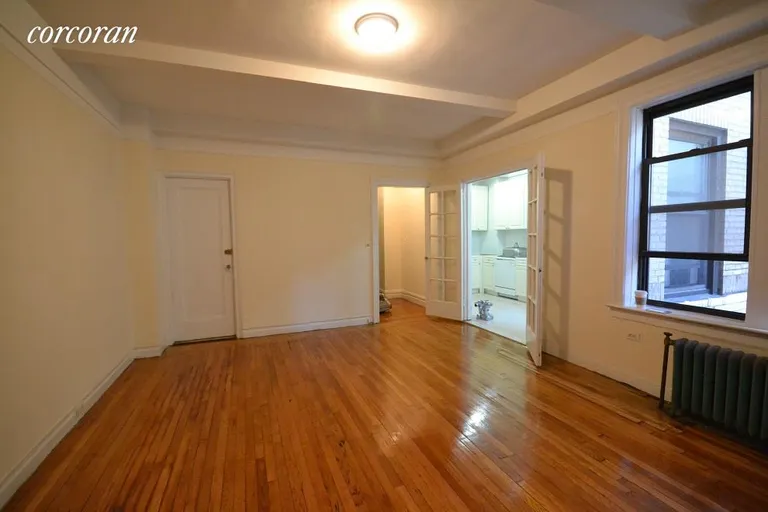 New York City Real Estate | View 145 West 71st Street, 3A | Giant Living room | View 2